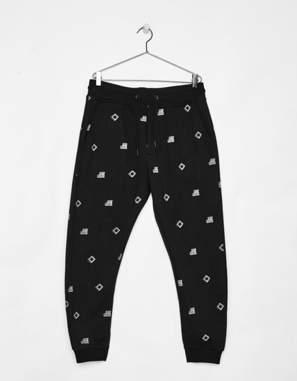 Sweatshirt and jogging trousers - Image 6