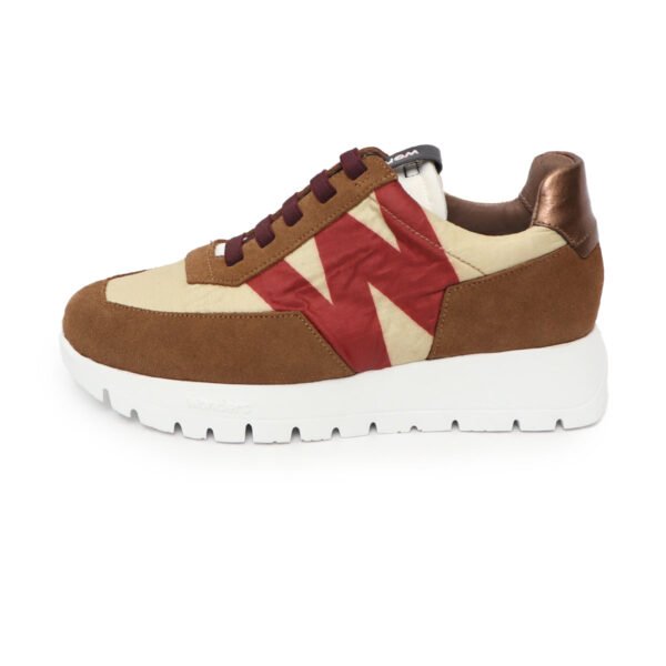 BenitaCamelWondersflySneakers