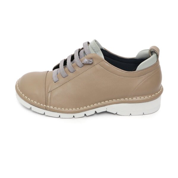 ToriMocaBeigeUltraLightSneakers